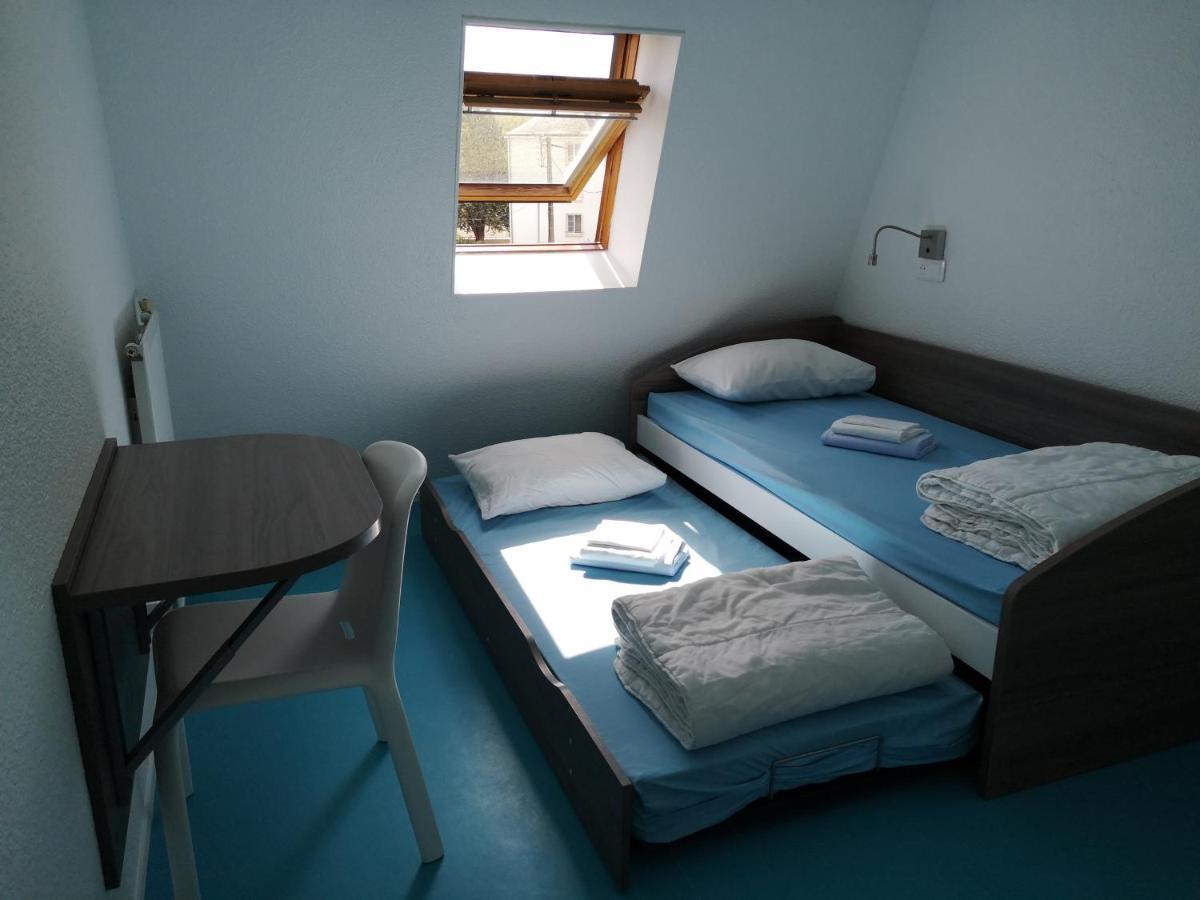 Auberge De Jeunesse D'Орлеан Екстериор снимка