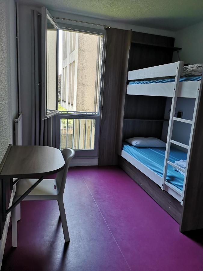 Auberge De Jeunesse D'Орлеан Екстериор снимка