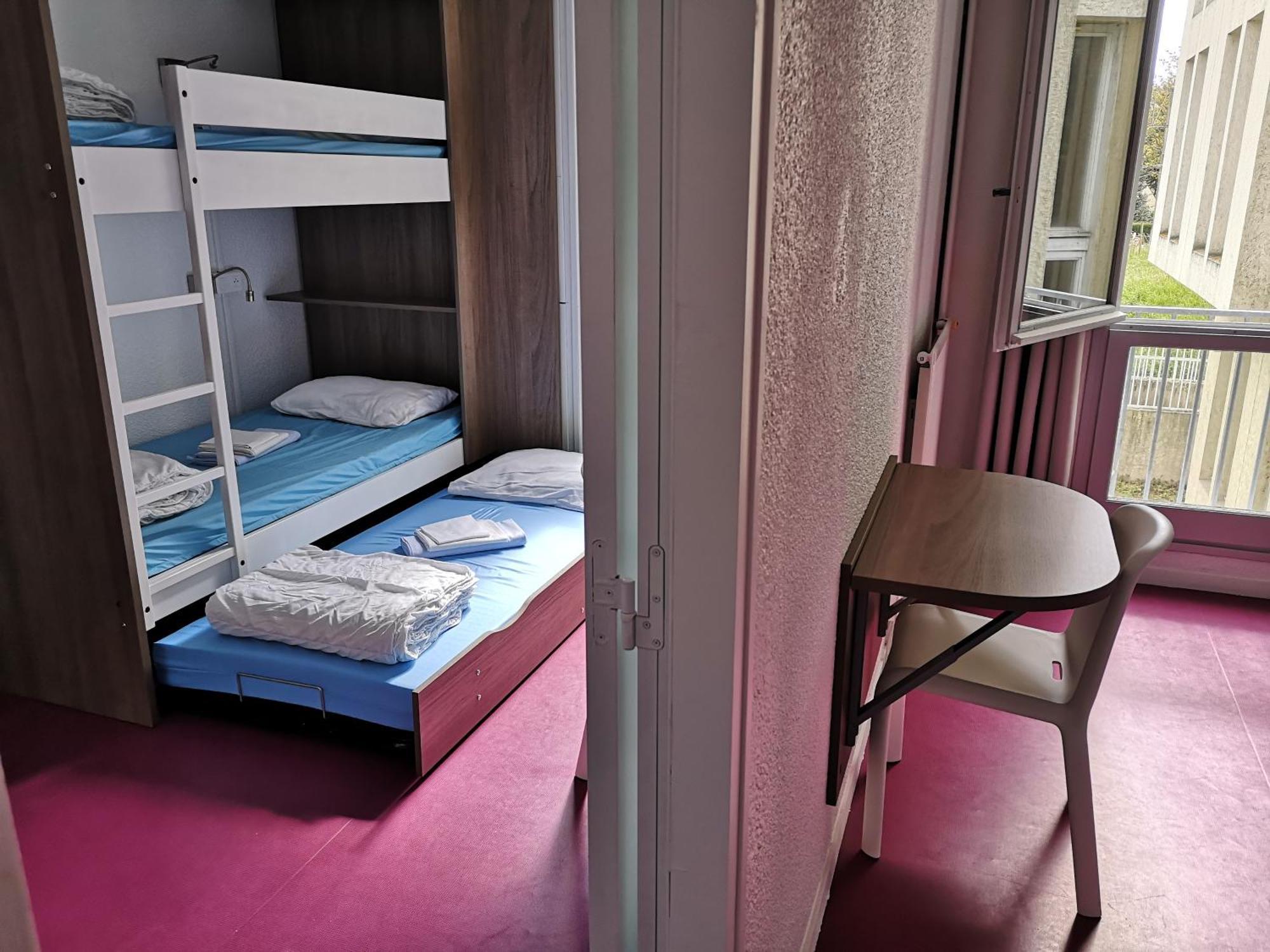 Auberge De Jeunesse D'Орлеан Екстериор снимка
